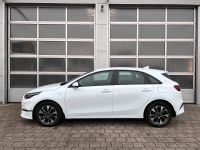 KIA Ceed 1.0 T-GDI SHZ NAVI DAB SPURHALTE KAM 7J-GAR bei Autohaus Landmann & Maier OHG