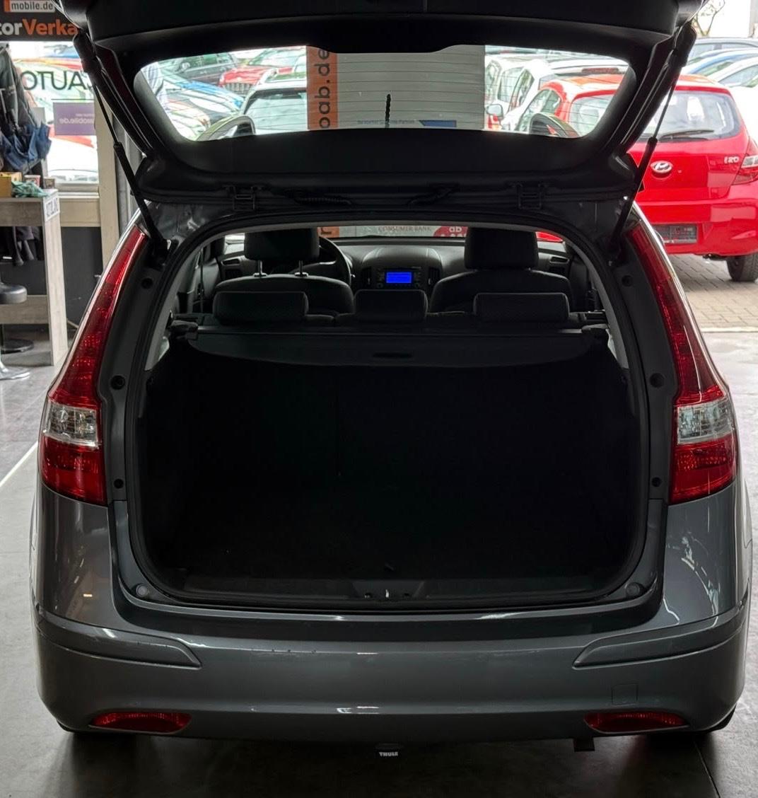 Hyundai i30 2012 — photo 7