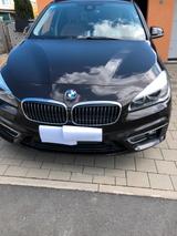 BMW 220 Active Tourer 220d xDrive Luxury Line A ... - BMW 220 Active Tourer von privat