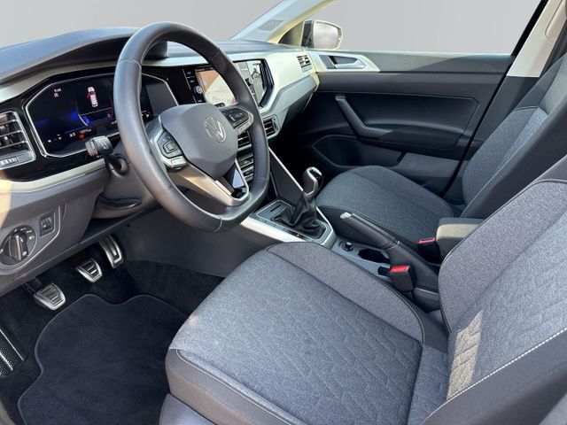 Polo VI 1.0 TSI Move *Navi*SHZ*PDC*APP-Connect*