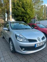 Renault Clio by Rip Curl 1.2 16V TCE Eco2 Rip Curl - Renault Clio: Rip Curl