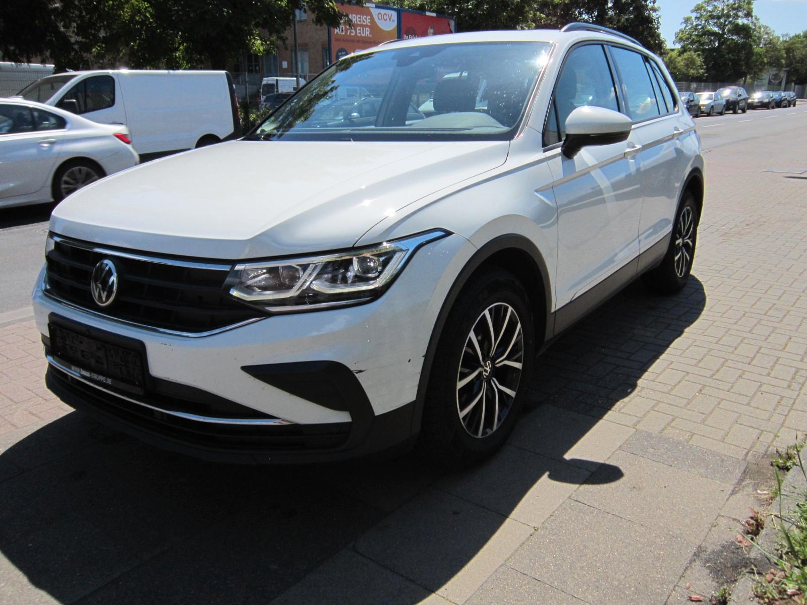 Volkswagen Tiguan 2.0 TDI SCR 90kW Life,AHK, Glas Schiebeda