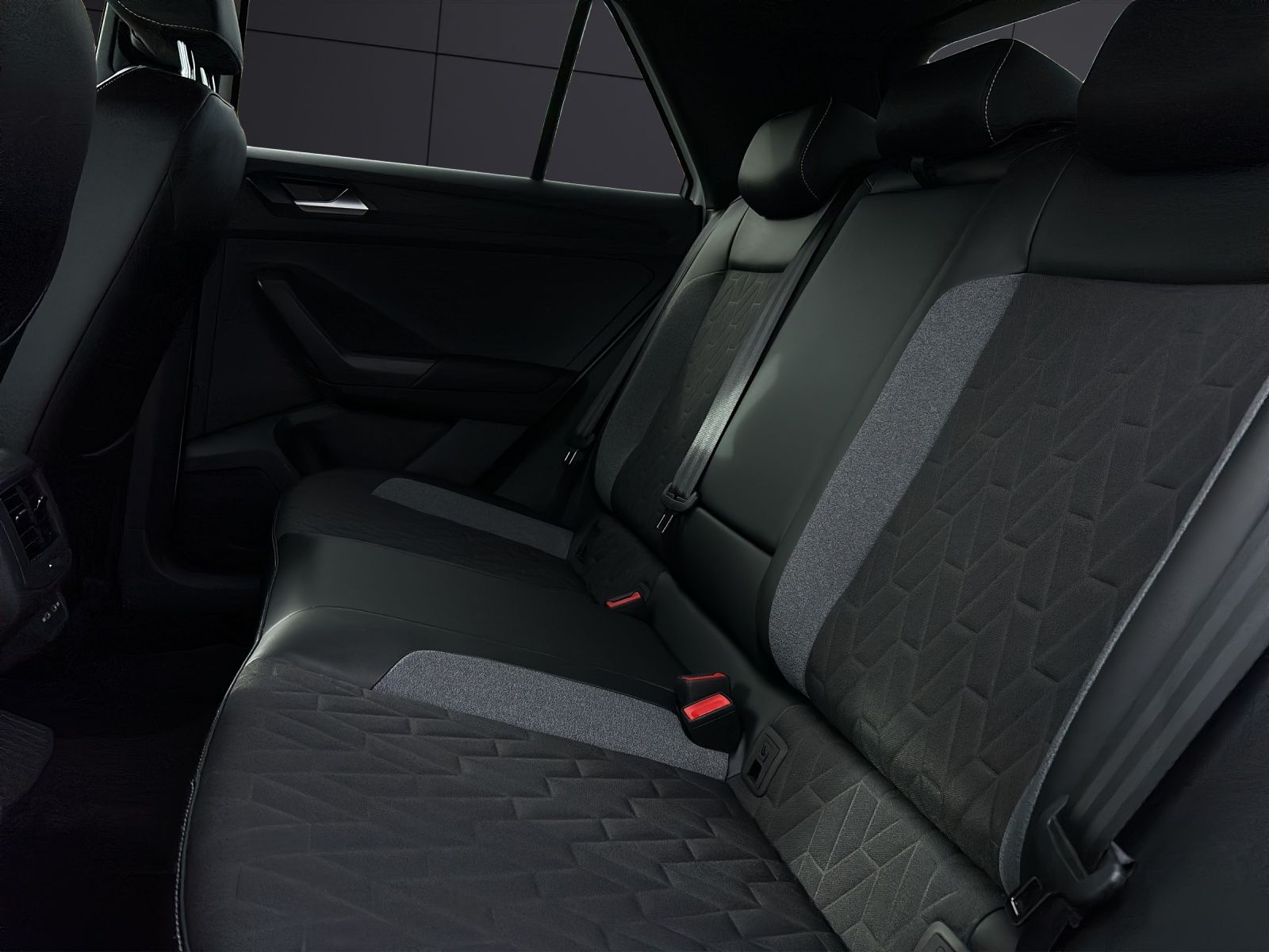 Fahrzeugabbildung Volkswagen T-Roc Goal TSI DSG LED+ ACC SH RearView Ambiente