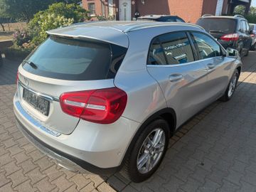 Mercedes GLA 180 - 5