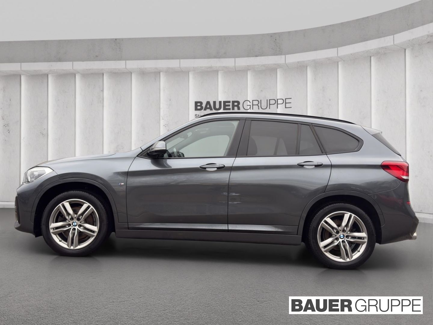 BMW X1 xDrive20i M Sport LED Pano Dach Navi Sitz Hei imagem 3