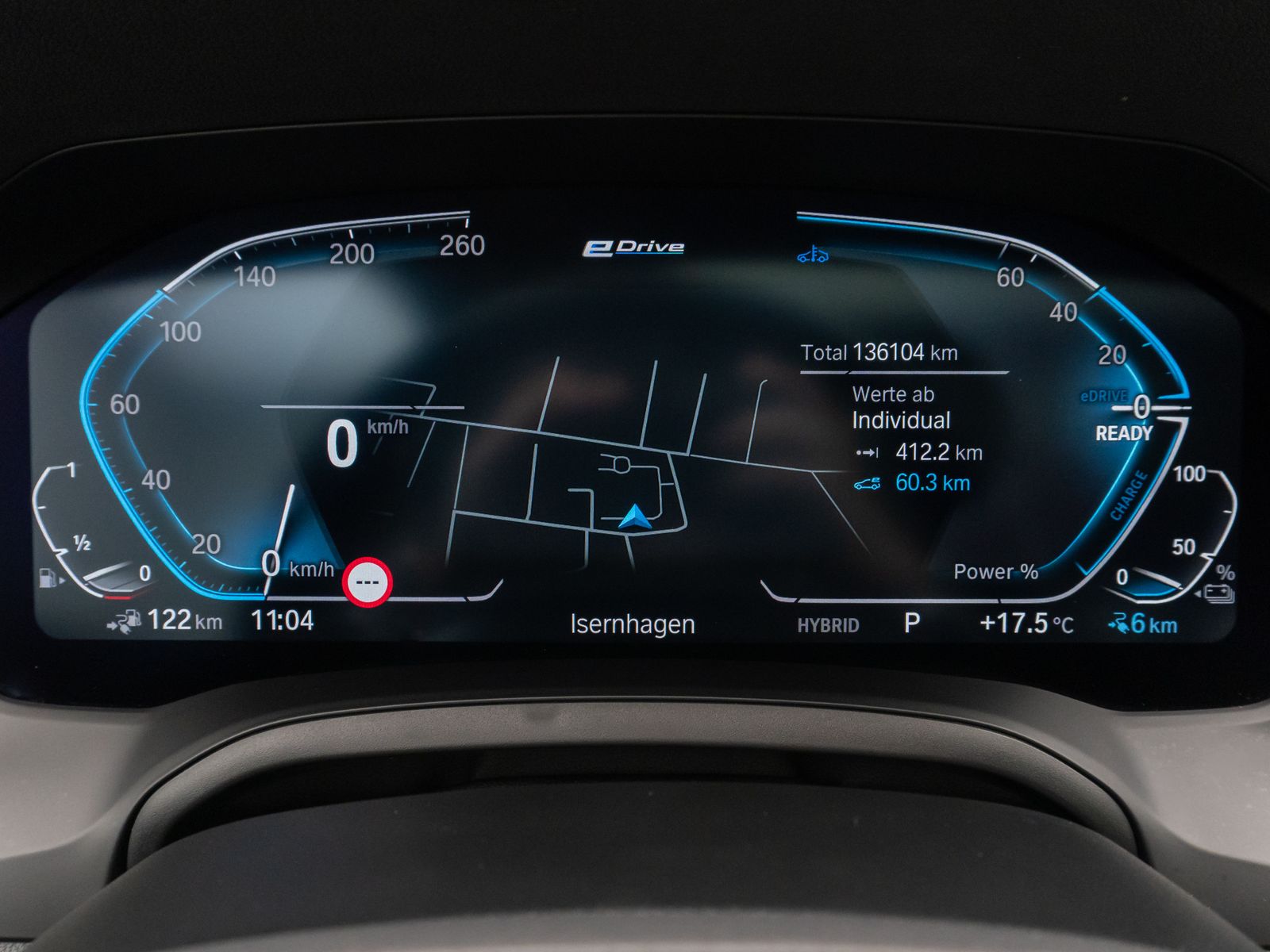Fahrzeugabbildung BMW 330e xD Sport Line ACC Kamera DAB AHK Panorama