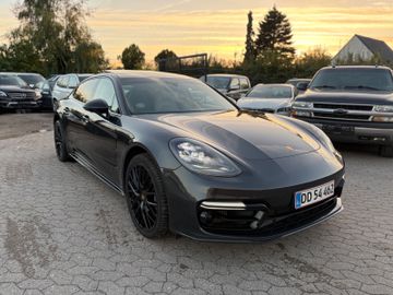 Porsche Panamera - 2