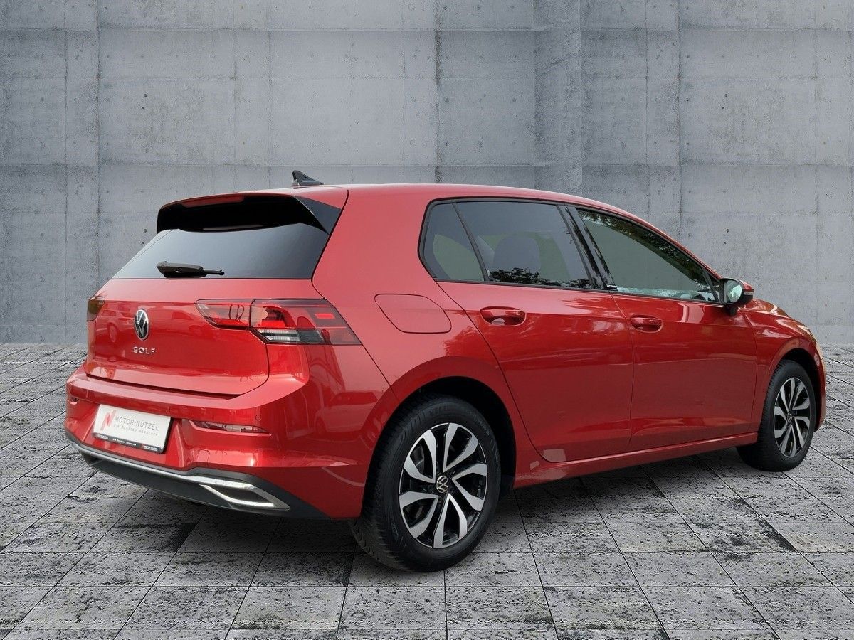 Volkswagen Golf - Bild 6