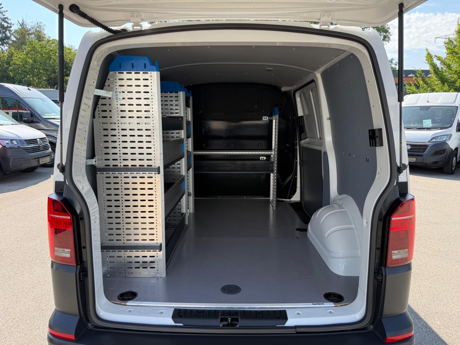 Volkswagen T6.1 Transporter DSG LED ACC NAVI SORTIMO STDHZ