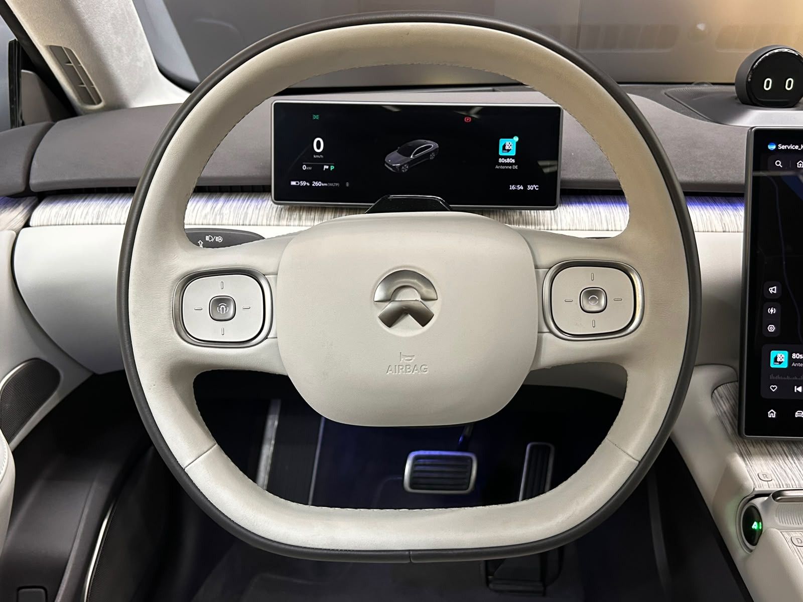 Fahrzeugabbildung NIO ET7 AWD BATTERI INKL PANO+HEAD+360+ACC+LED+AHK+