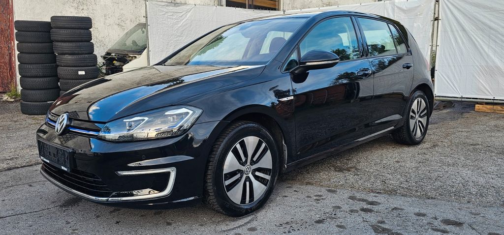 Image of Volkswagen Golf
