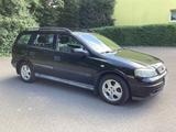 Opel Astra G Caravan 1.6 V - Opel Astra aus 2000: Kombi