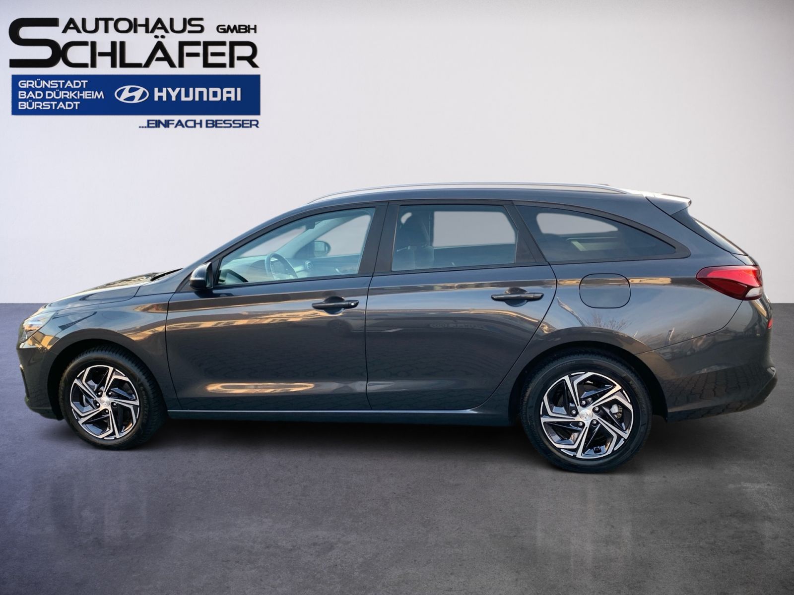 Fahrzeugabbildung Hyundai i30 Kombi 1.0 T-GDI 7-DCT Edition 30