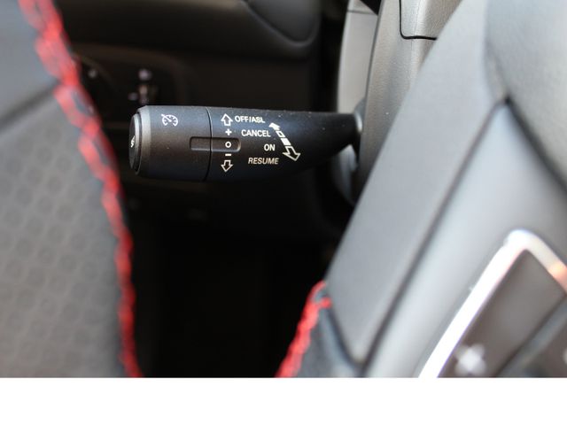 MG ZS EV 1.5L 5MT Com