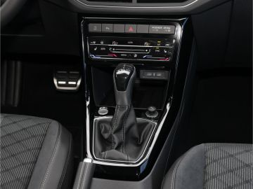 Volkswagen T-Cross R-Line 1.5 TSI AHK Navi Kamera IQ Light