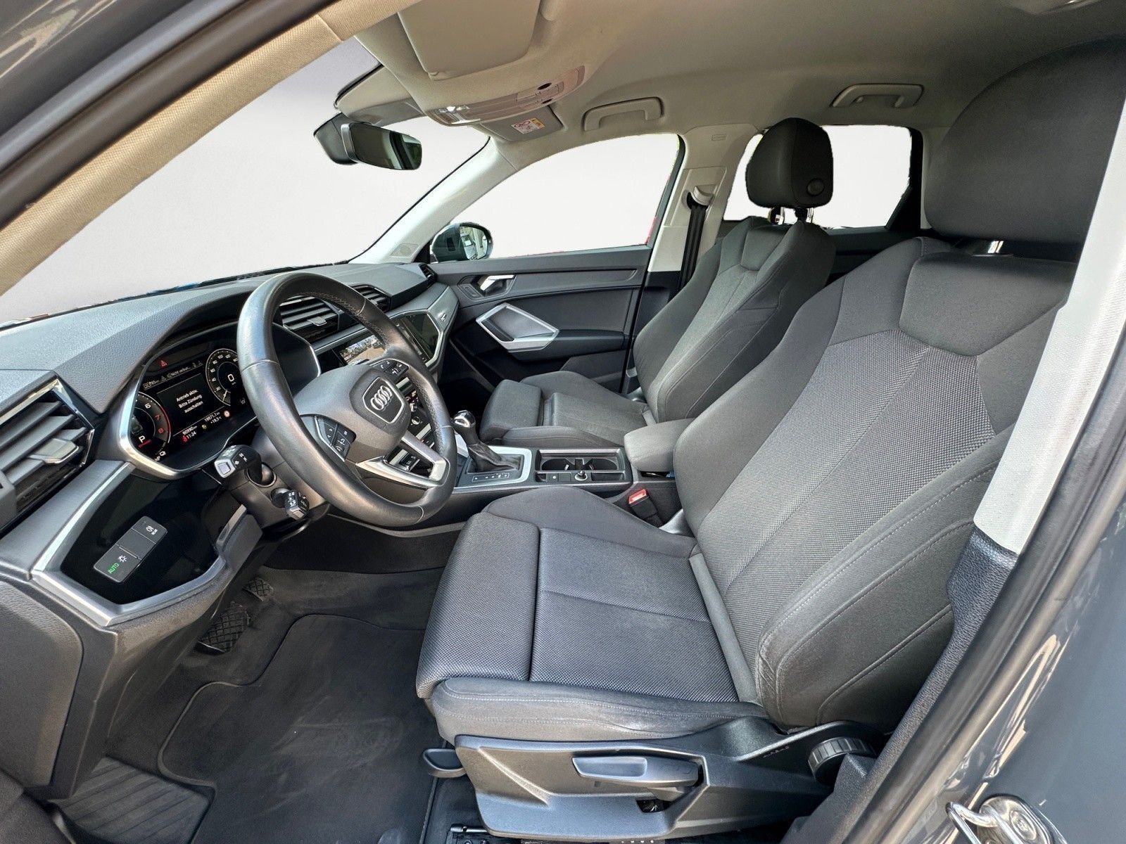 Audi Q3 45 TFSIe LED/ACC/Navi/Kamera/Assist/uvm. foto 8