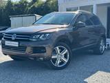 Volkswagen Touareg V8 TDI/Luftfahrwerk/Panorama - gebrauchte VW Touareg aus dem Jahr 2011