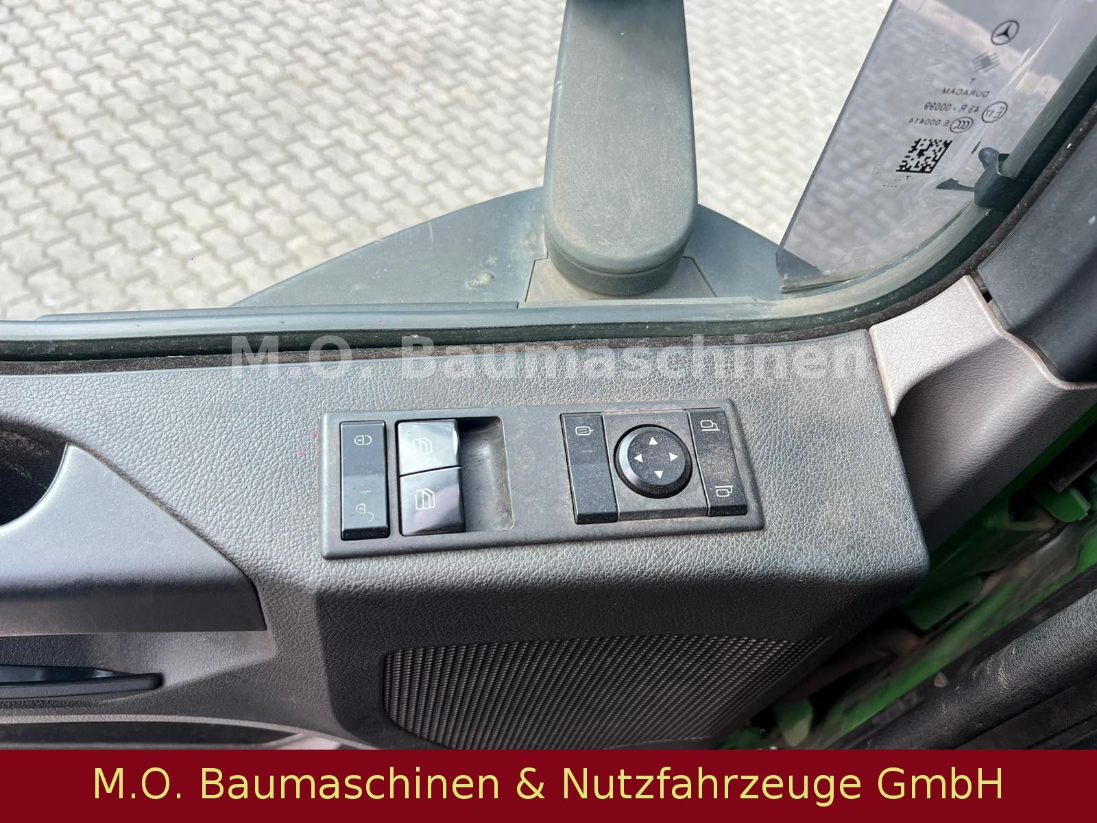 Fahrzeugabbildung Mercedes-Benz Mercedes Benz Antos 2546