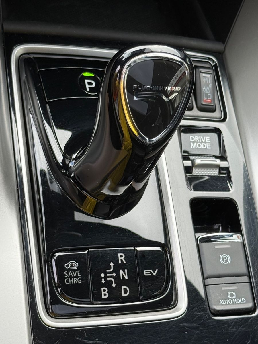 Mitsubishi Eclipse Cross TOP 1 HAND 4WD LEDER imagem 2