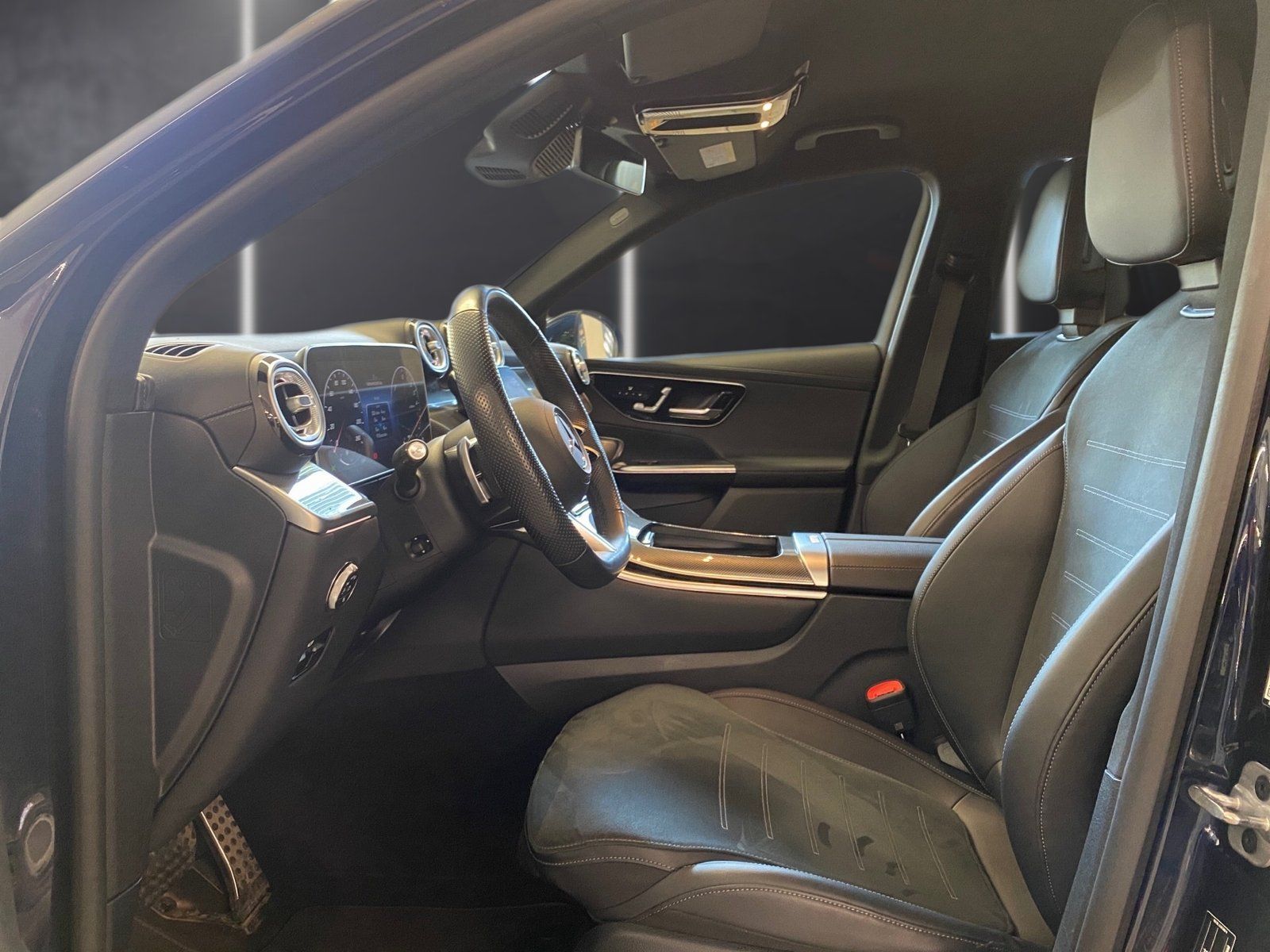 Fahrzeugabbildung Mercedes-Benz GLC 300 de 4M AMG*Distronic*AHK*Burmester*Memory