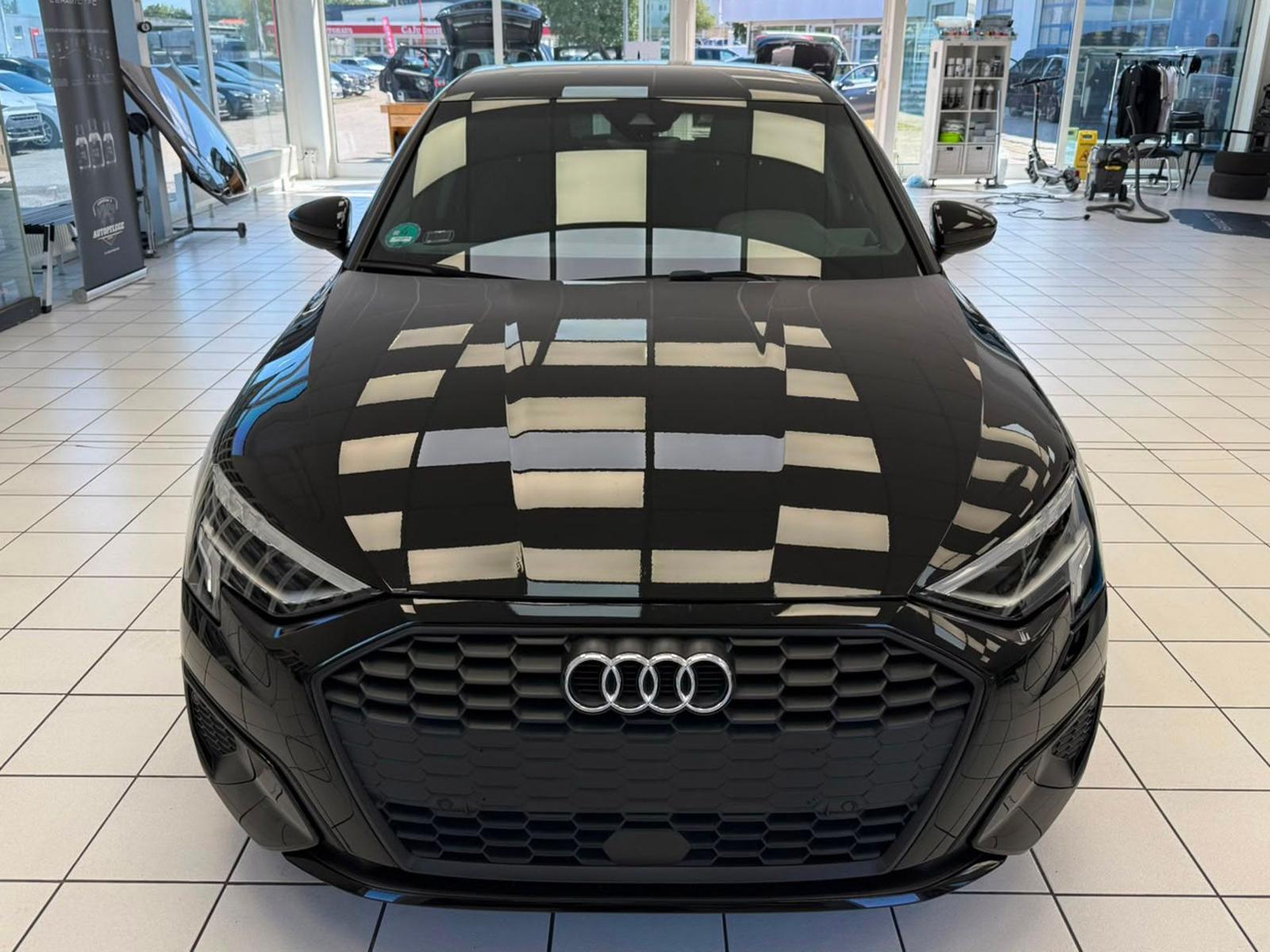 Audi A3 Sportback Basis 1.0 TFSI NAVI LED TEMP SITZHZ