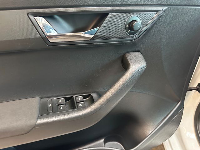 MYAUTOCENTER – Gebraucht- und Jahreswagen mit Werkstattservice in Pfaffenhofen Skoda Fabia*TÜV 228*TEMPO*KLIMA*CARPLAY*PDC(CAM)*