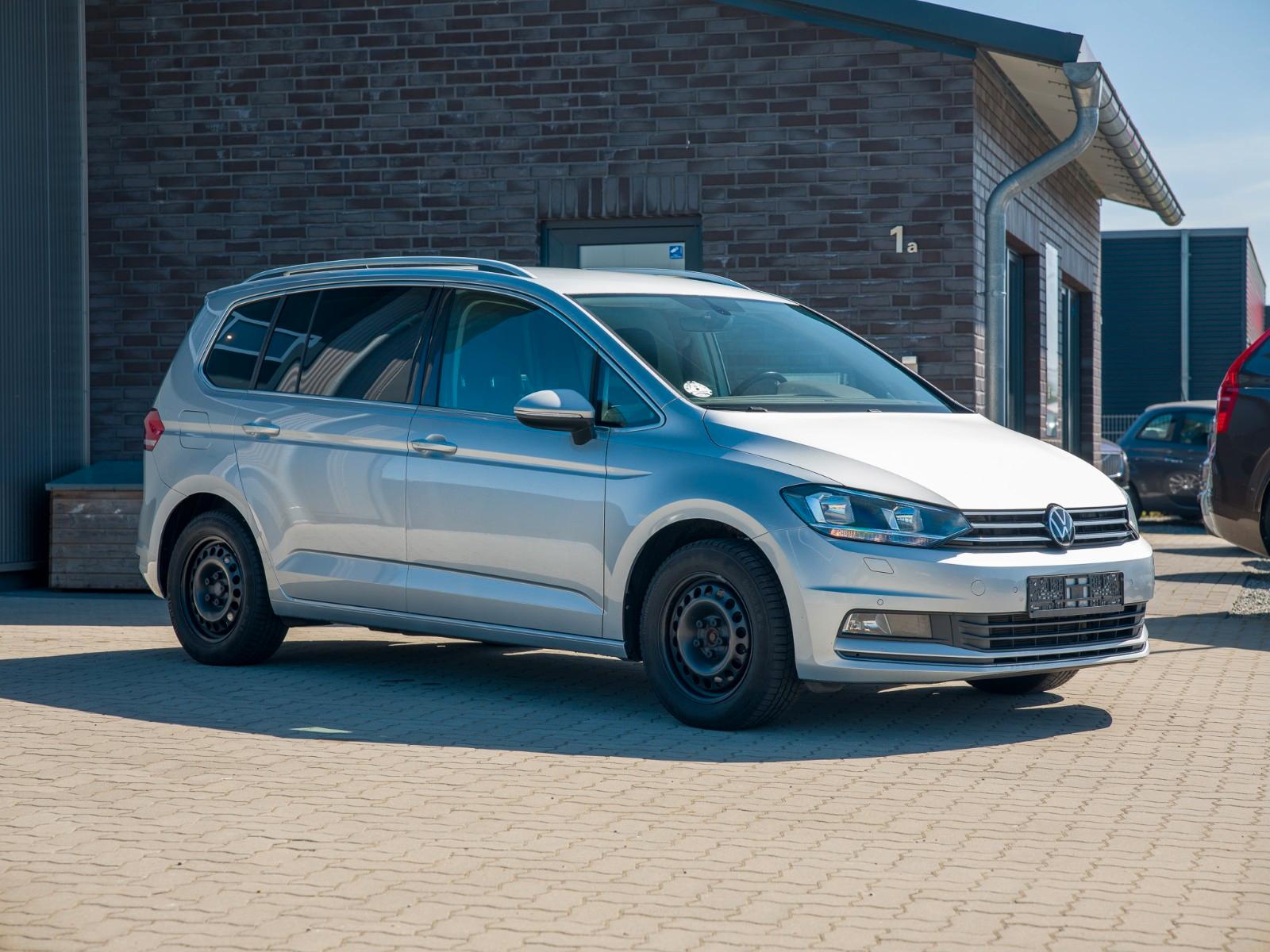 Volkswagen Touran Highline 7 Sitze-SHZ-LED-CarPlay-Klima