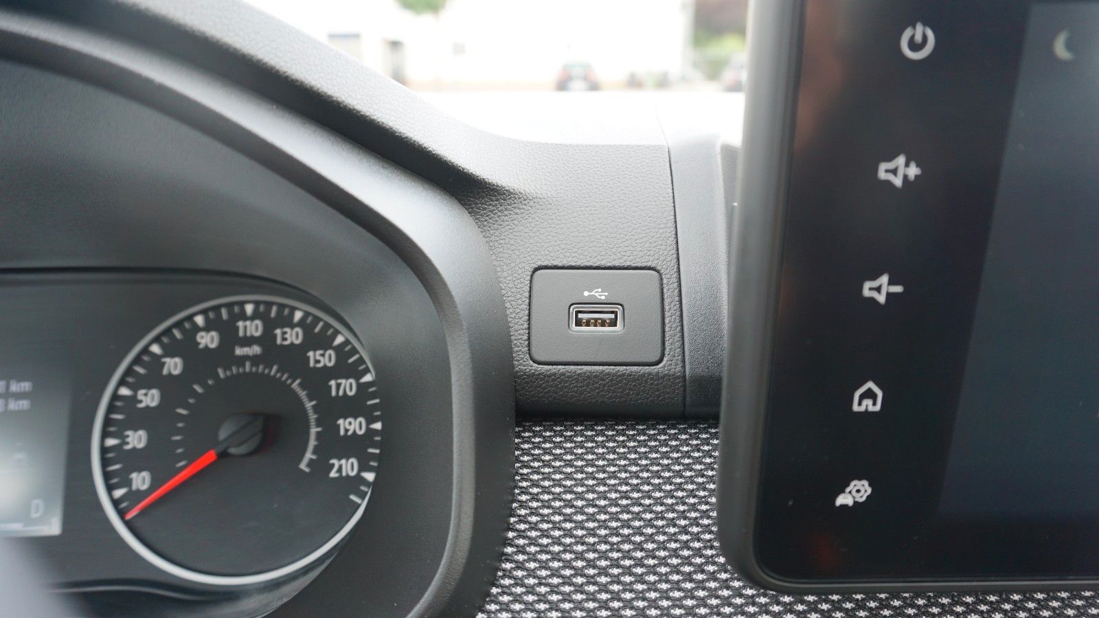 Fahrzeugabbildung Dacia Sandero III Expression, Kamera, Navi, Garantie !