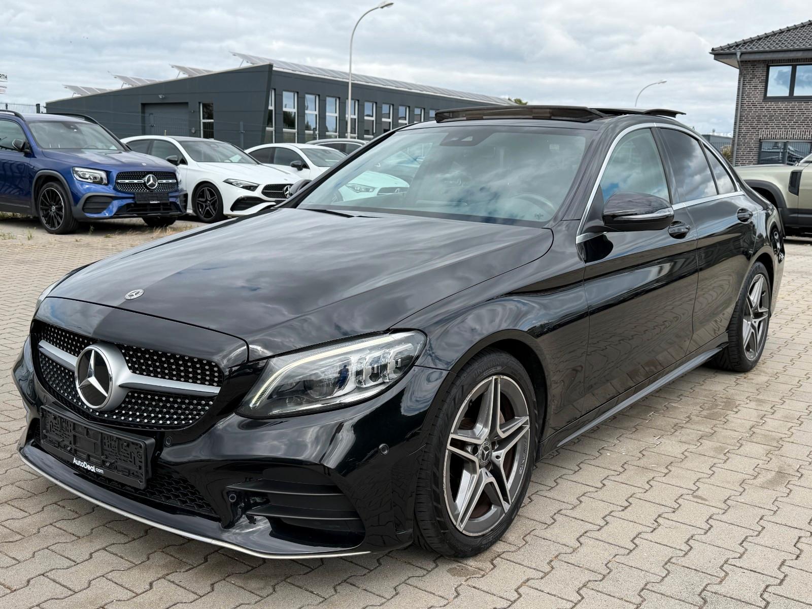 Mercedes-Benz C200 9G-Tronic AMG Line Panoramadach
