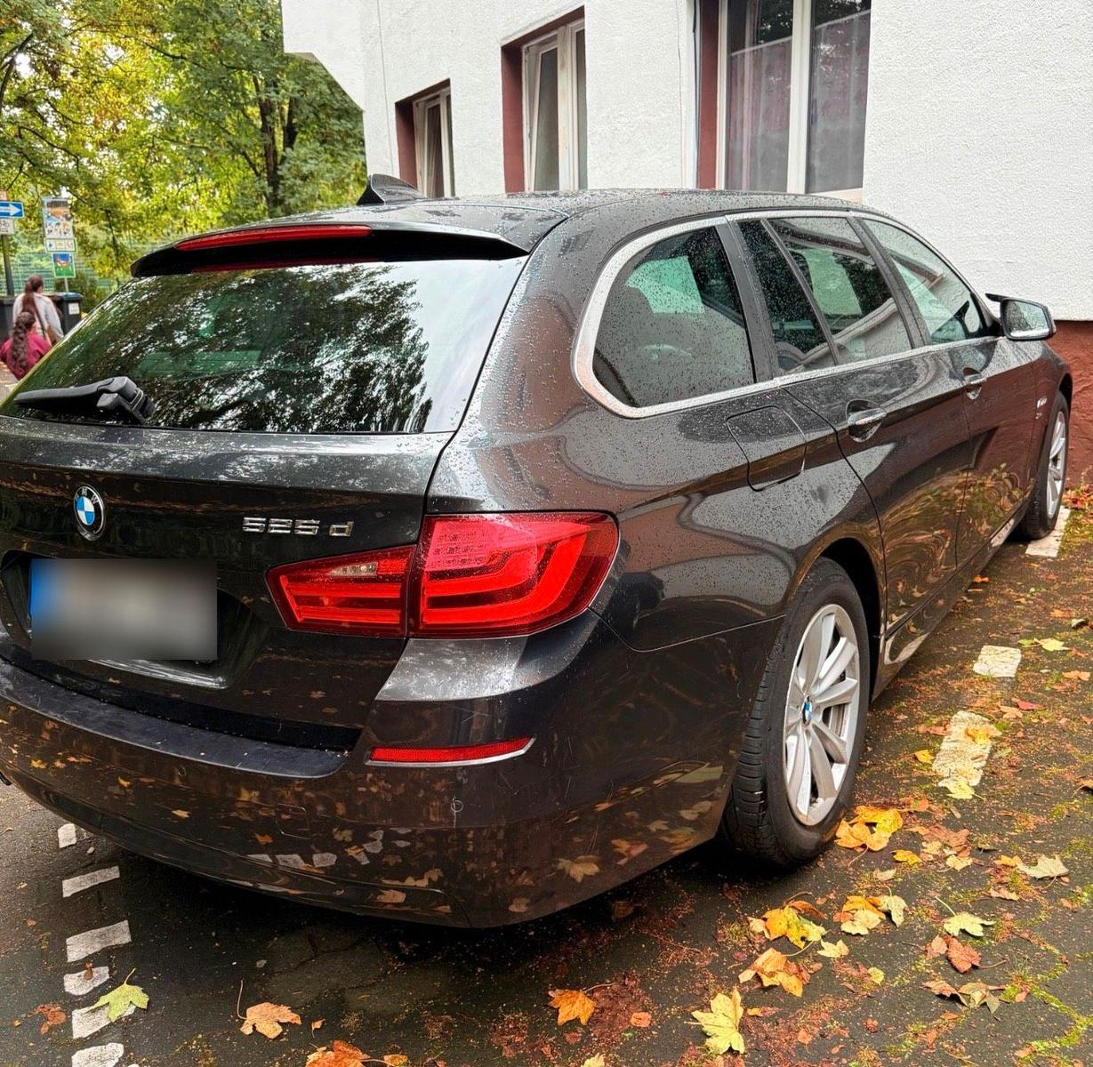BMW 218 2012 — rear view