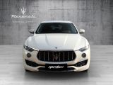 Maserati Levante / Q4 GranLusso MY 19 // Matrixlicht - Maserati in Leipzig