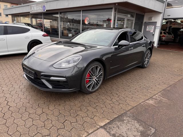 Porsche Panamera Turbo  Surround View / Matrix-LED