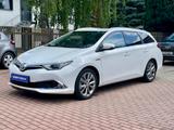 Toyota Auris Touring Sports Hybrid Cool Parkpilot Lane - Toyota Auris: Cool