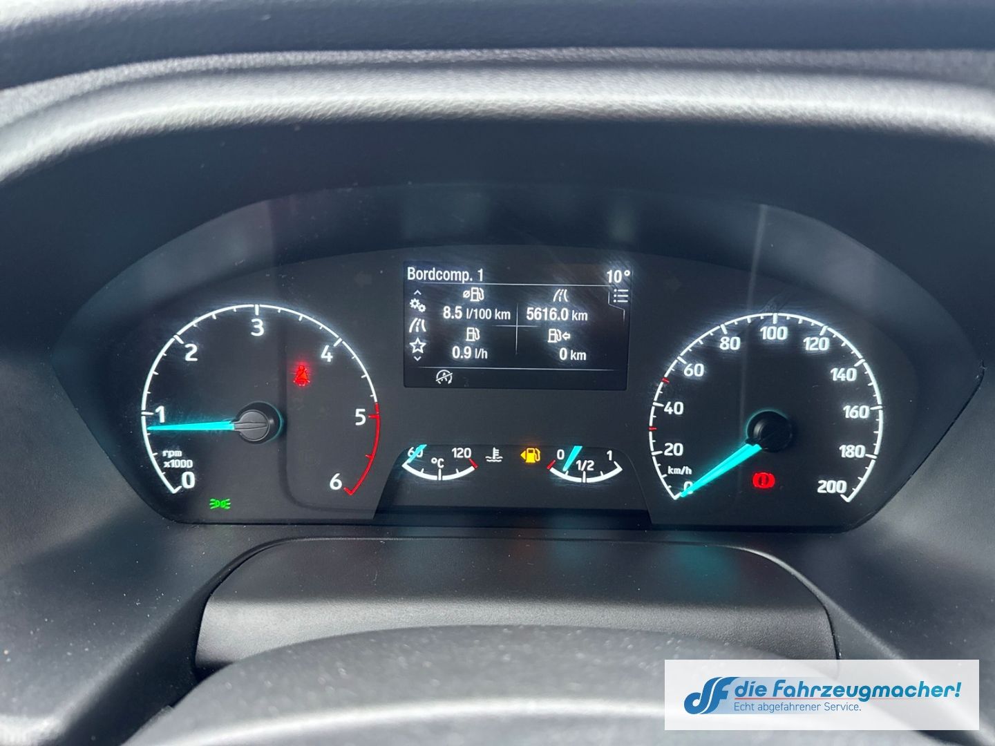 Fahrzeugabbildung Ford Transit Kasten 350 L3H3 Trend Apple CarPlay Andr