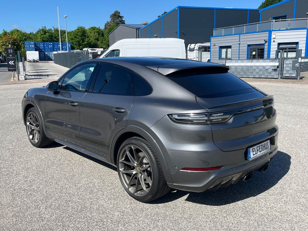 PORSCHE Cayenne Turbo Coupe Leichtbau Sport-Paket PD1 PORSCHE Cayenne Turbo Coupe Leichtbau Sport-Paket PD1