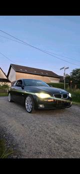 BMW 3er E92 320d - BMW 320 aus 2008: Coupe, 320d