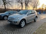 Mercedes-Benz MERCEDES ML 420CDI W164 HARMAN KARDON - scheckheftgepflegte Mercedes ML 420