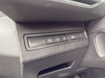 Peugeot 3008 1.6 225 GT 360+Kam.+KeyLess+LED+Navi+Pano