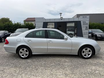 Mercedes E 220 - 7