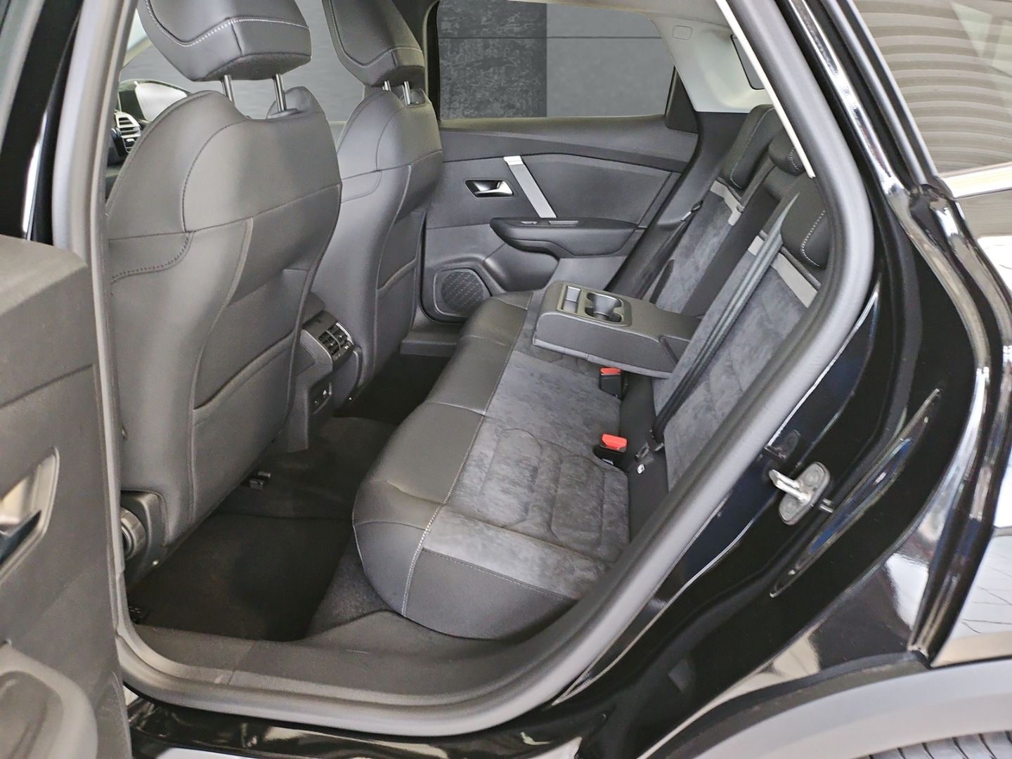 Citroën C4 X - Bild 9