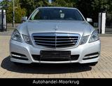 Mercedes-Benz E 200 CGI Lim. Avantgarde *wenig Km*Leder*Navi* - gebrauchte Mercedes-Benz E 200 aus dem Jahr 2010