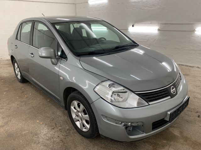 Nissan Tiida 1.6 Acenta