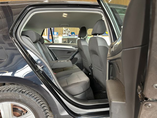 Volkswagen Golf VII *ISOFIX*A-HOLD*KLIMA*