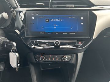Fotografie des Opel Corsa F Kamera LED Sitzheizung Allwetterreifen