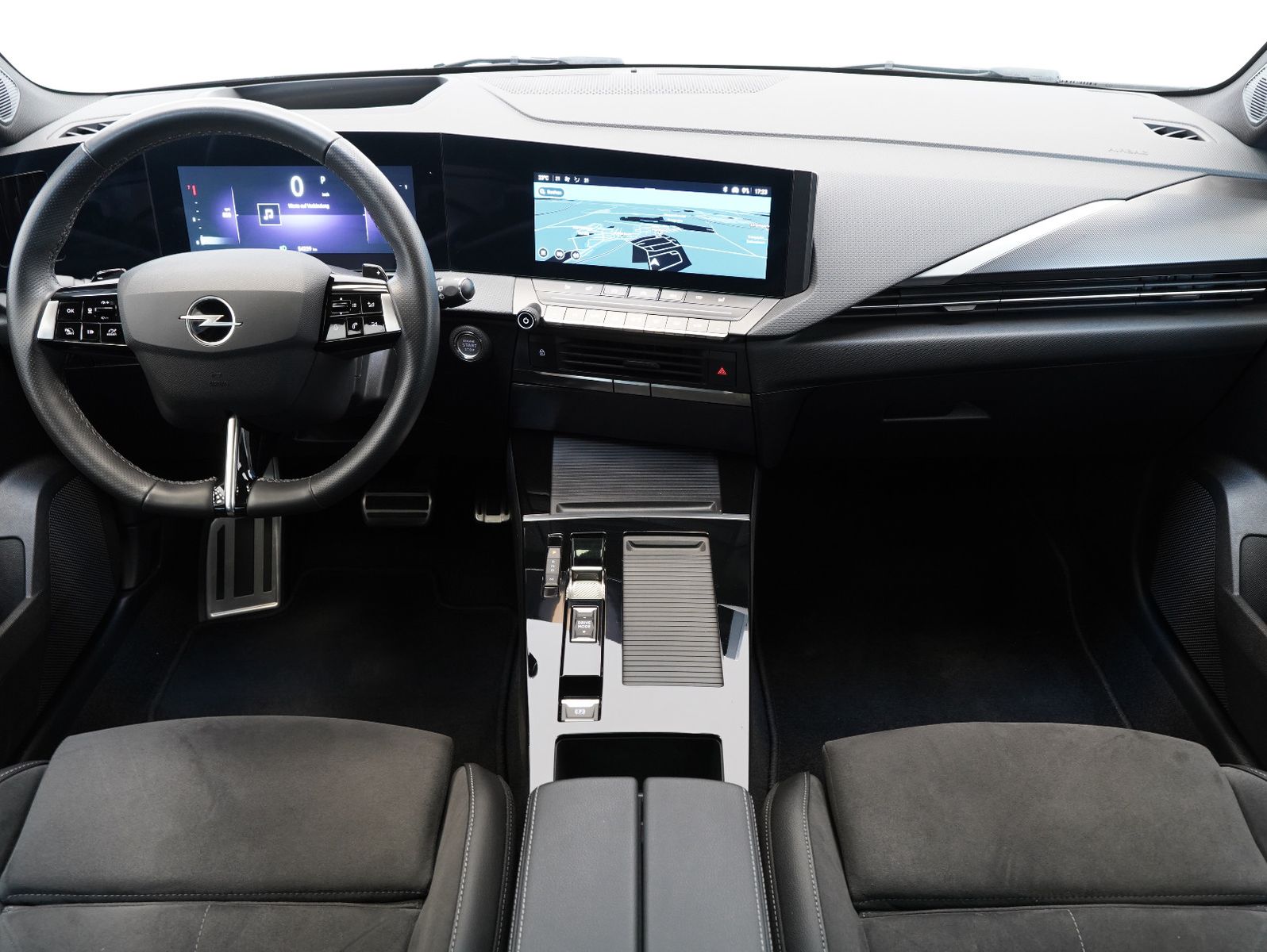 Fahrzeugabbildung Opel Astra L Lim. 5-trg. Ultimate INTELLILUX/PANORAMA