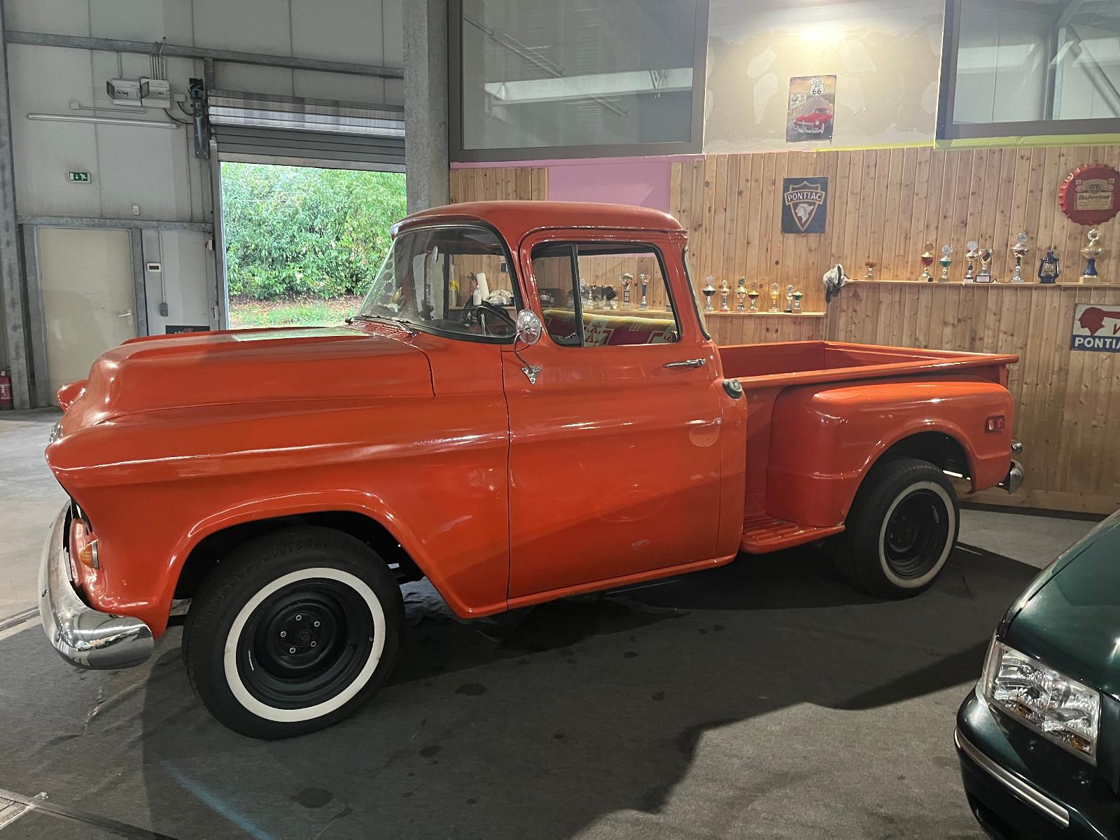 Chevrolet 3200 Apache PickUp *Garantie*