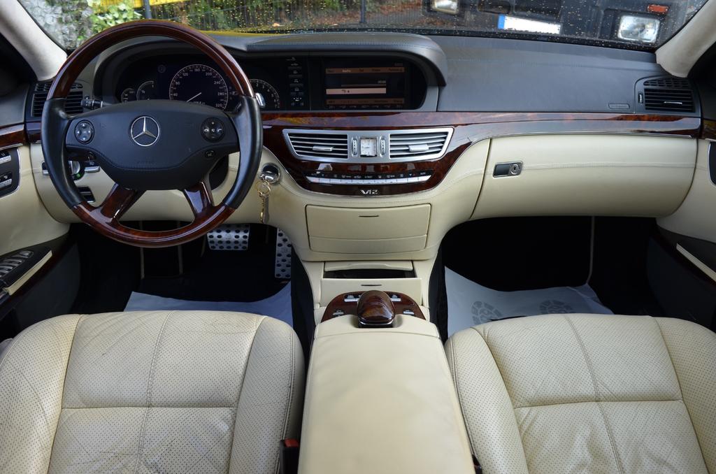 Mercedes-Benz S 600