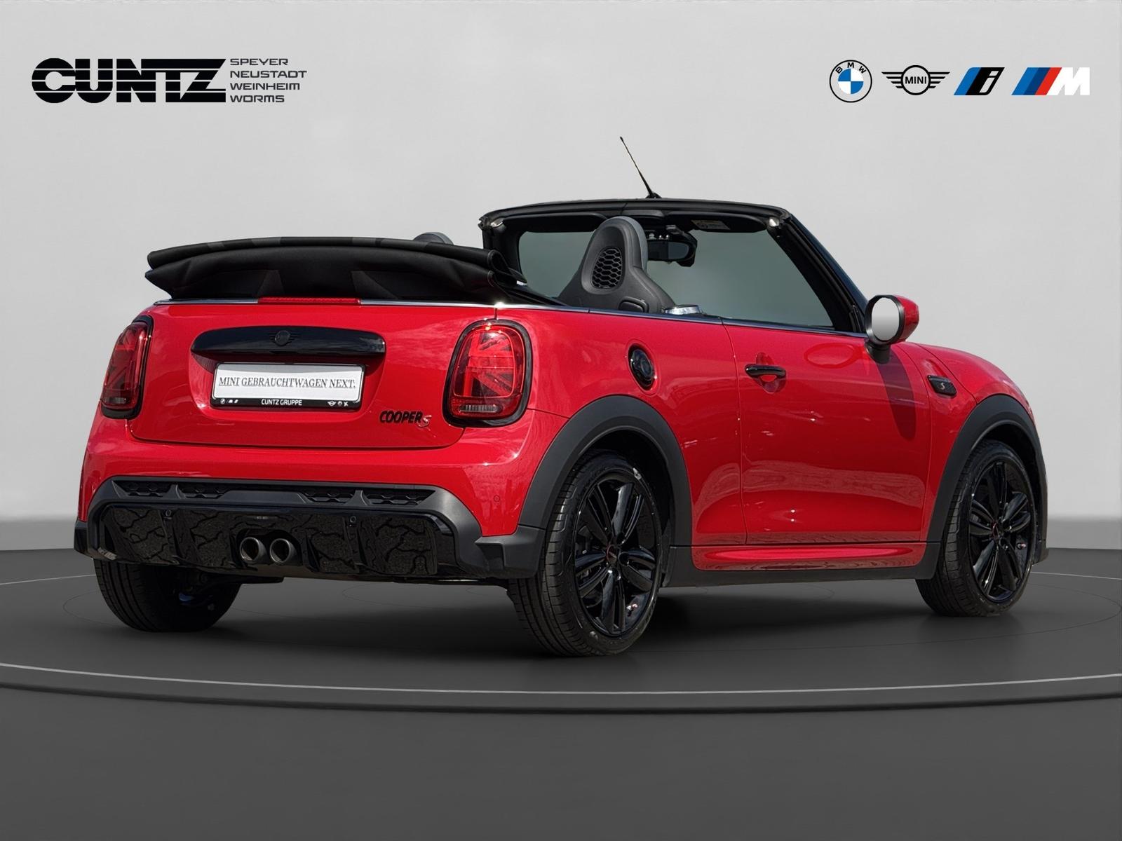 MINI Cooper S Cabrio JCW Trim adaptiverLED Lenkradhei