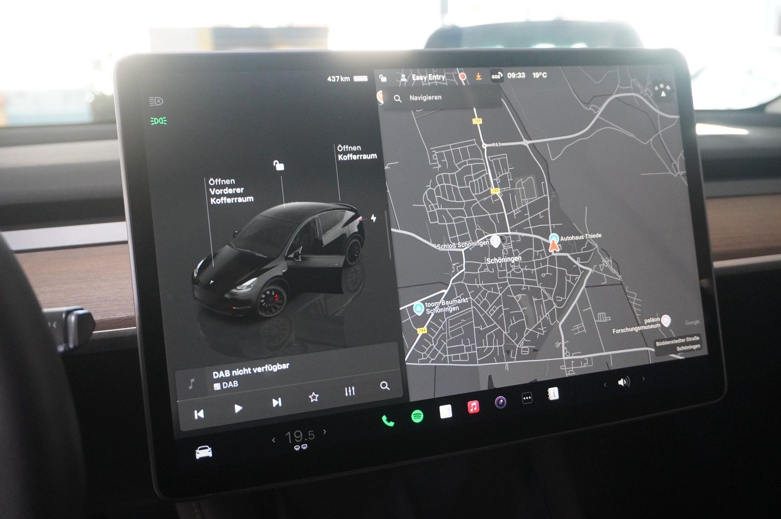 Fahrzeugabbildung Tesla Model Y PERFORMANCE DUAL-MOTOR NAVI/LED/DAB/AHK