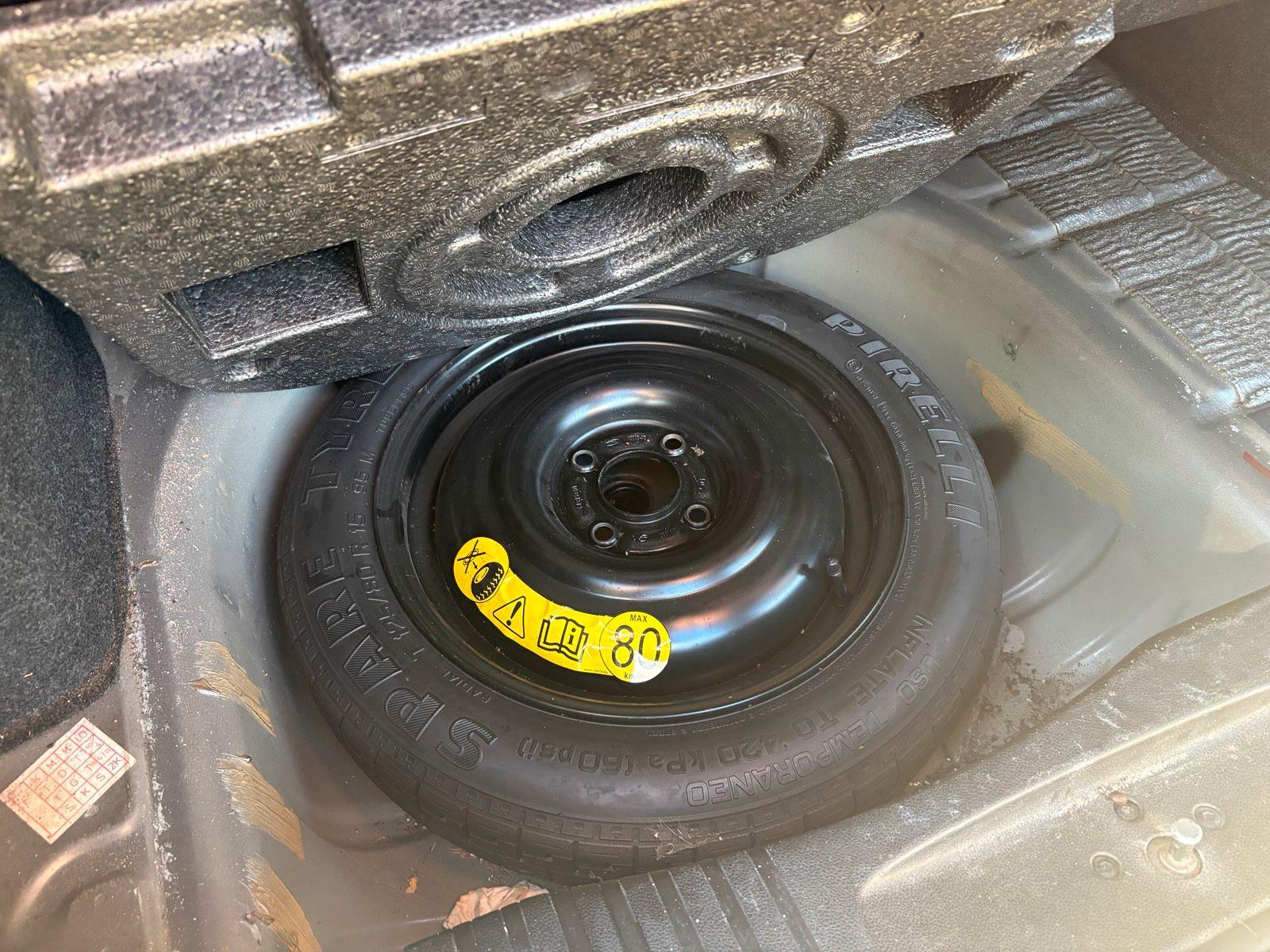 Ford Fusion 2005 — photo 10